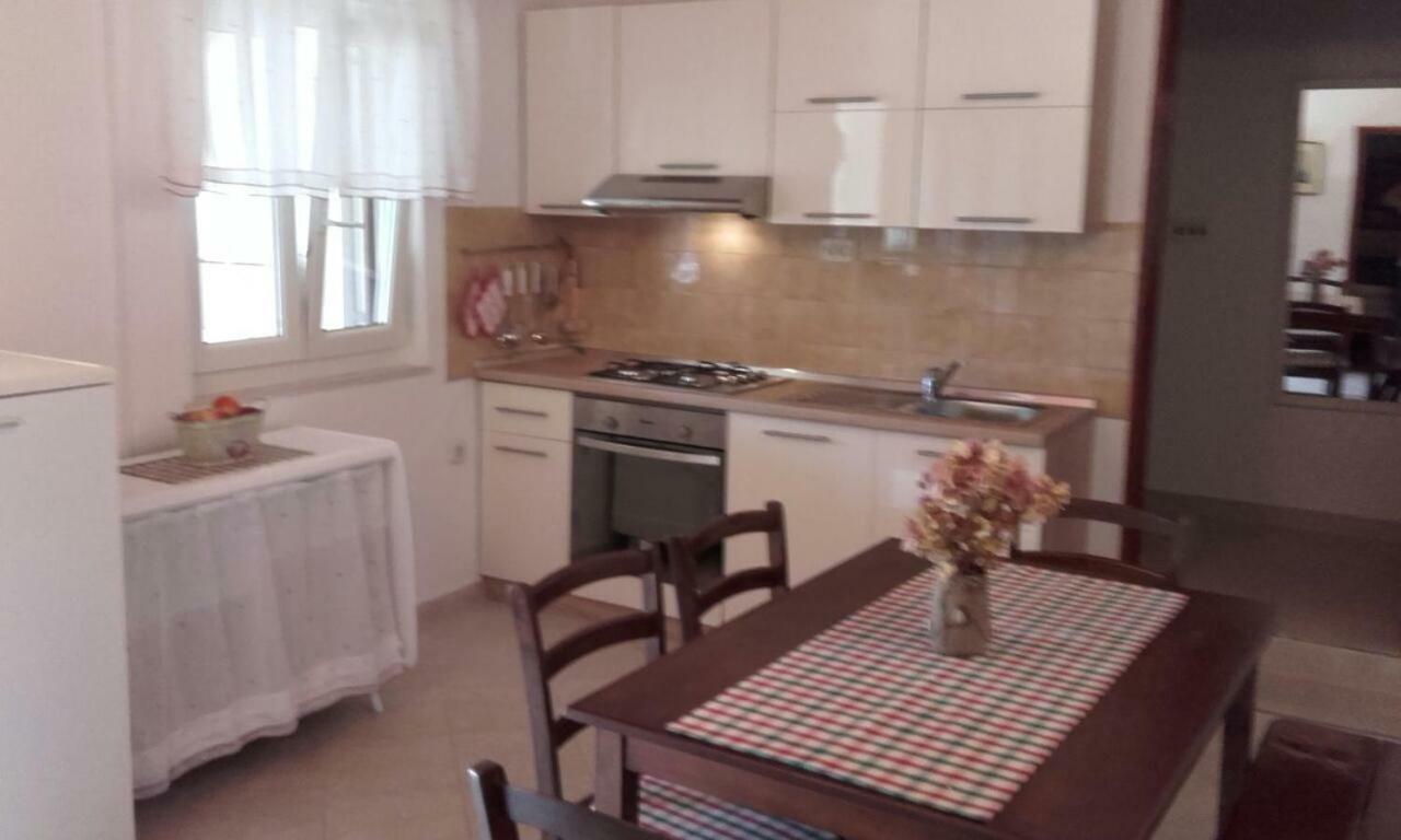 Apartments Lovor Силба Экстерьер фото